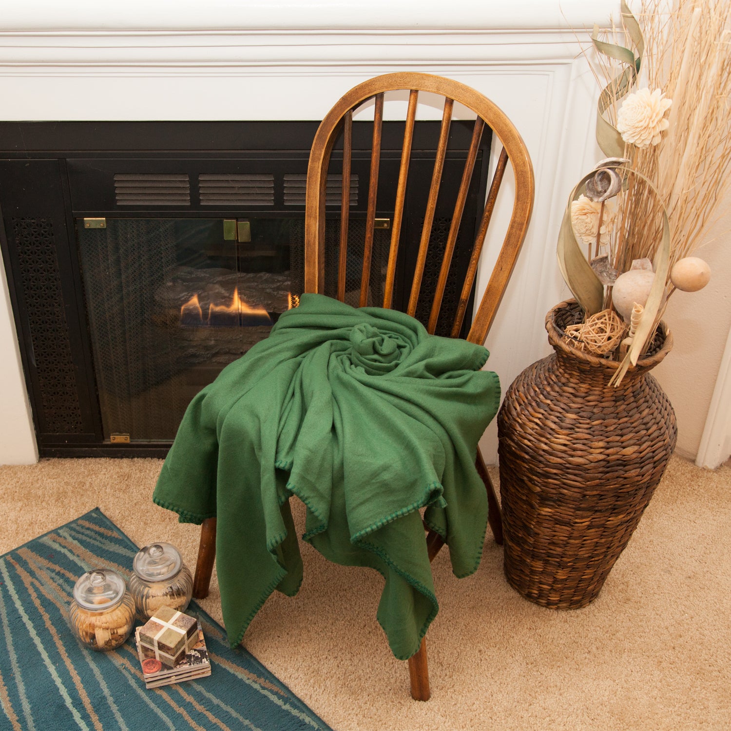 50 x 60 Inch Soft Cozy Fleece Blanket / Fleece Throw - Dark Green